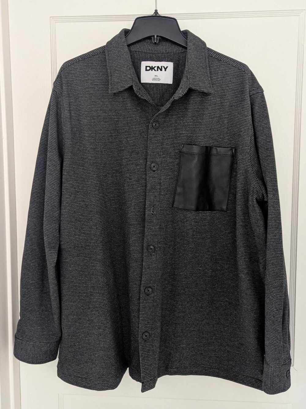 DKNY Men's XL Gray Micro-Check Flannel Button Down Shirt w/ Faux Leather Pocket